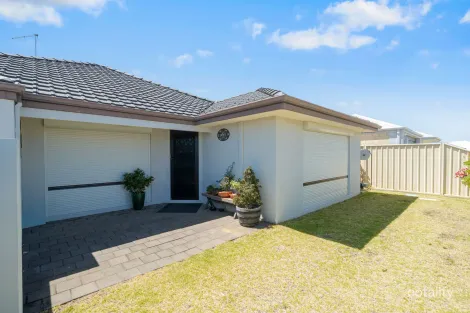Property photo of 10 Dowerin Circuit Lakelands WA 6180