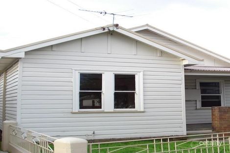 Property photo of 2/15 Vera Street Waratah West NSW 2298