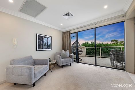 Property photo of 18 Horizons Place Kellyville NSW 2155