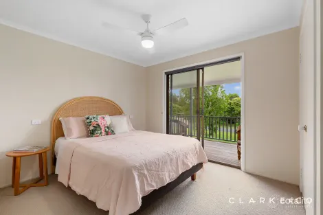 Property photo of 2 Dunnering Close Lochinvar NSW 2321