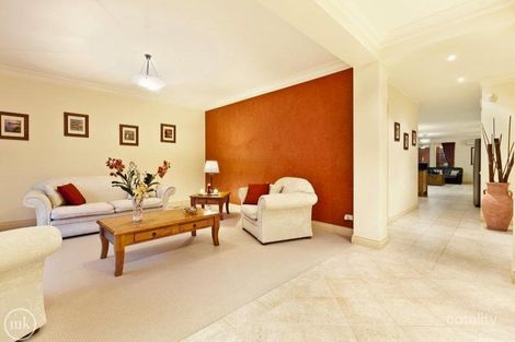 Property photo of 63 Kalbar Road Eltham VIC 3095