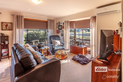 Property photo of 100 Main Road Paynesville VIC 3880