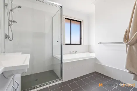 Property photo of 292A Mount Annan Drive Mount Annan NSW 2567