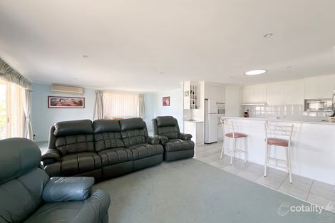 Property photo of 16 Constable Place Tuncurry NSW 2428