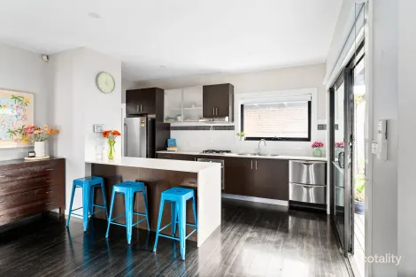 Property photo of 1/16 Millers Road Brooklyn VIC 3012