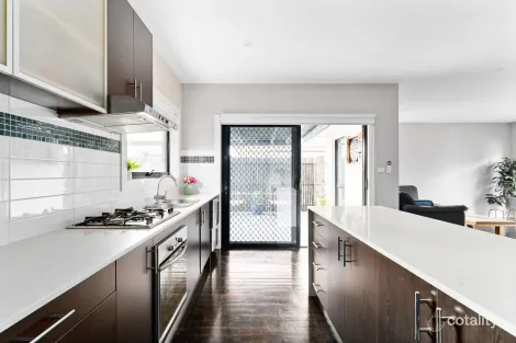 Property photo of 1/16 Millers Road Brooklyn VIC 3012