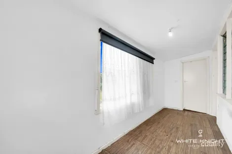 Property photo of 15 Lester Avenue St Albans VIC 3021