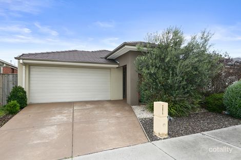 12 Henbury St, Cranbourne North, VIC 3977