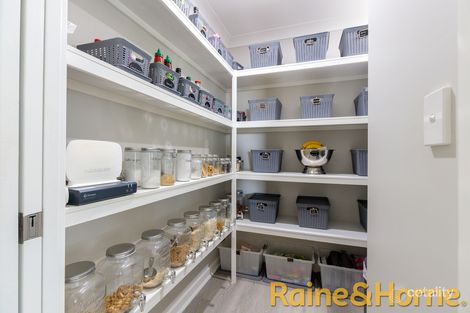 Property photo of 7 Arbory Close Dubbo NSW 2830