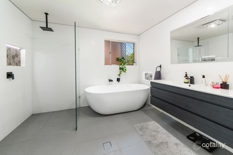 Property photo of 3 Kiah Place Miranda NSW 2228