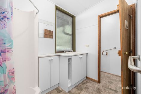 Property photo of 30 Katrina Crescent Glenmaggie VIC 3858