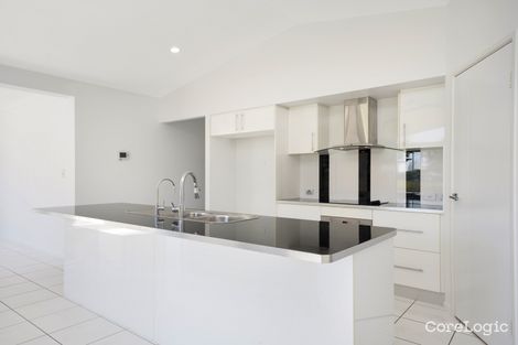 Property photo of 44 Hillock Crescent Bushland Beach QLD 4818