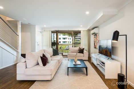 Property photo of 9/41-45 Lambert Street Kangaroo Point QLD 4169