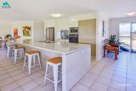Property photo of 50 Shorehaven Drive Noosaville QLD 4566