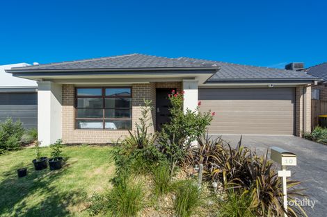 Property photo of 10 Dahlia Crescent Mickleham VIC 3064