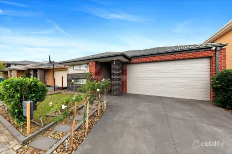 Property photo of 18 Greenslate Street Clyde North VIC 3978