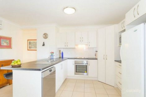 Property photo of 21 Seonaid Place Gracemere QLD 4702