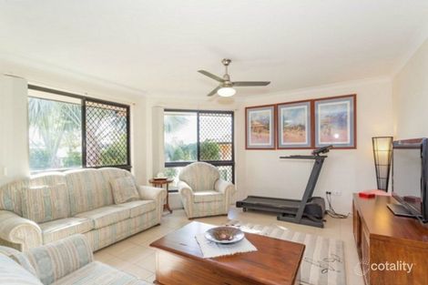Property photo of 21 Seonaid Place Gracemere QLD 4702