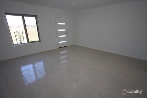 Property photo of 50 Penhall Drive Craigieburn VIC 3064