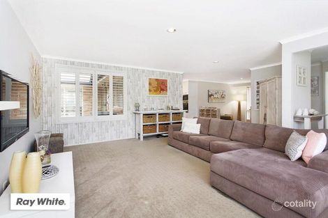 Property photo of 32 Coolawin Crescent Shellharbour NSW 2529