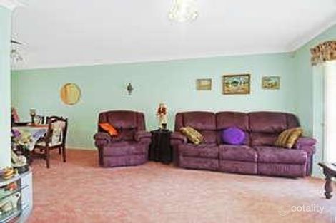 Property photo of 11 Daintree Drive Albion Park NSW 2527