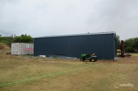 Property photo of 128 Springfield Drive Springfield WA 6525