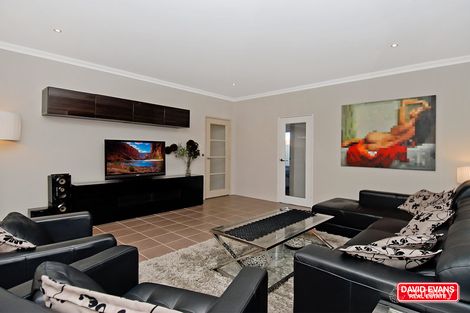 Property photo of 3 Calita Pass Carramar WA 6031