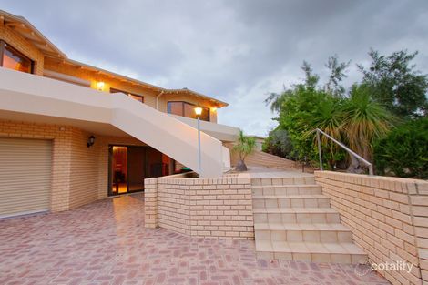 Property photo of 12 Brolga Way Stirling WA 6021