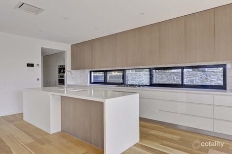 Property photo of 80 Park Avenue Kew VIC 3101