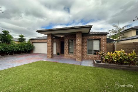 Property photo of 15 Hobart Way Taylors Hill VIC 3037