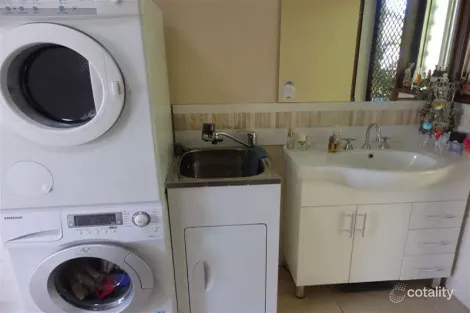 Property photo of 2/17A Schubert Crescent Wodonga VIC 3690