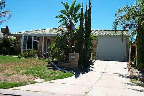 27 Juniper Ct, Thornlie, WA 6108
