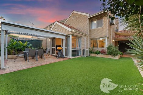 Property photo of 14 Lakefront Circle The Vines WA 6069
