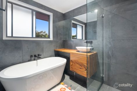 Property photo of 2 Maxted Court Alexandra Hills QLD 4161