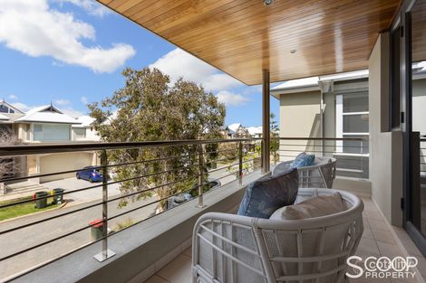 Property photo of 8 Heirisson Way North Coogee WA 6163