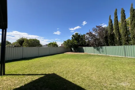 Property photo of 11 Lachlan Crescent Shepparton VIC 3630