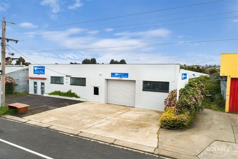 5 Yarrowee St, Sebastopol, VIC 3356