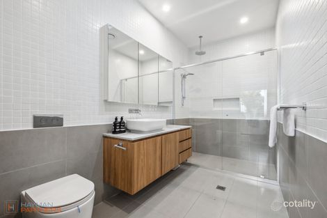 Property photo of 24B O'Shanassy Street Curtin ACT 2605