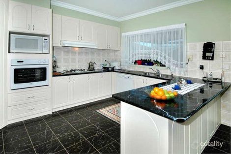 Property photo of 37 Rosedale Crescent Dallas VIC 3047