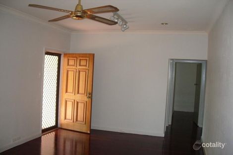 16 Charsley St, Willagee, WA 6156