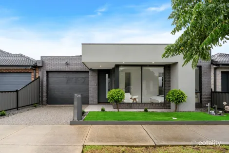 28 Schefflera St, Craigieburn, VIC 3064