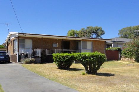 17 Shayne St, Halls Head, WA 6210