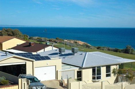 Property photo of 15 Tingira Drive O'Sullivan Beach SA 5166