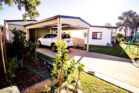 Property photo of 21 Sims Road Avenell Heights QLD 4670
