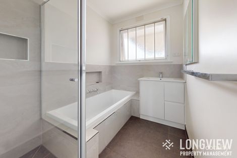 Property photo of 43 Mandowie Road Glen Waverley VIC 3150