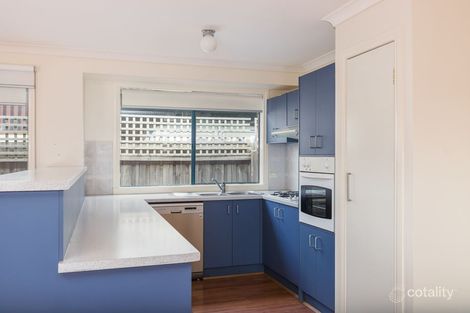 Property photo of 2 Tasman Court Carrum Downs VIC 3201