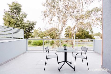 Property photo of 1 Riverside Drive South Morang VIC 3752