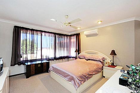 Property photo of 105 Penguin Road Safety Bay WA 6169