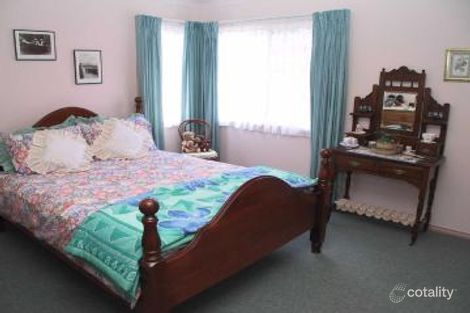Property photo of 2 Buchanan Street Boronia VIC 3155