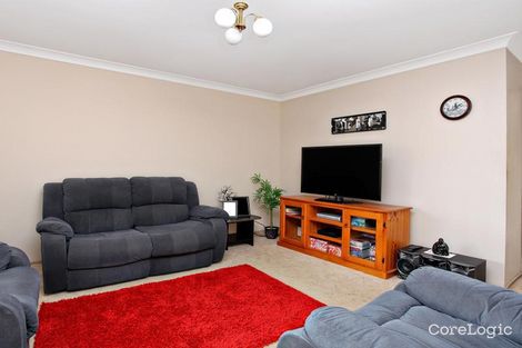 Property photo of 17 Millard Crescent Plumpton NSW 2761